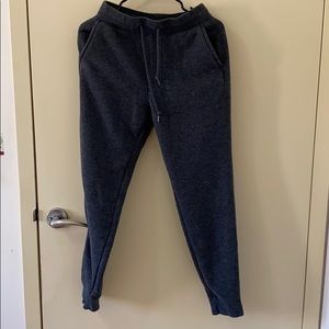 Uniqlo: sweat pants with fur inside